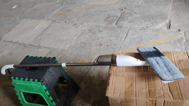 Floor Cleaning Spray Mop with Removable Washable Cleaning Pad